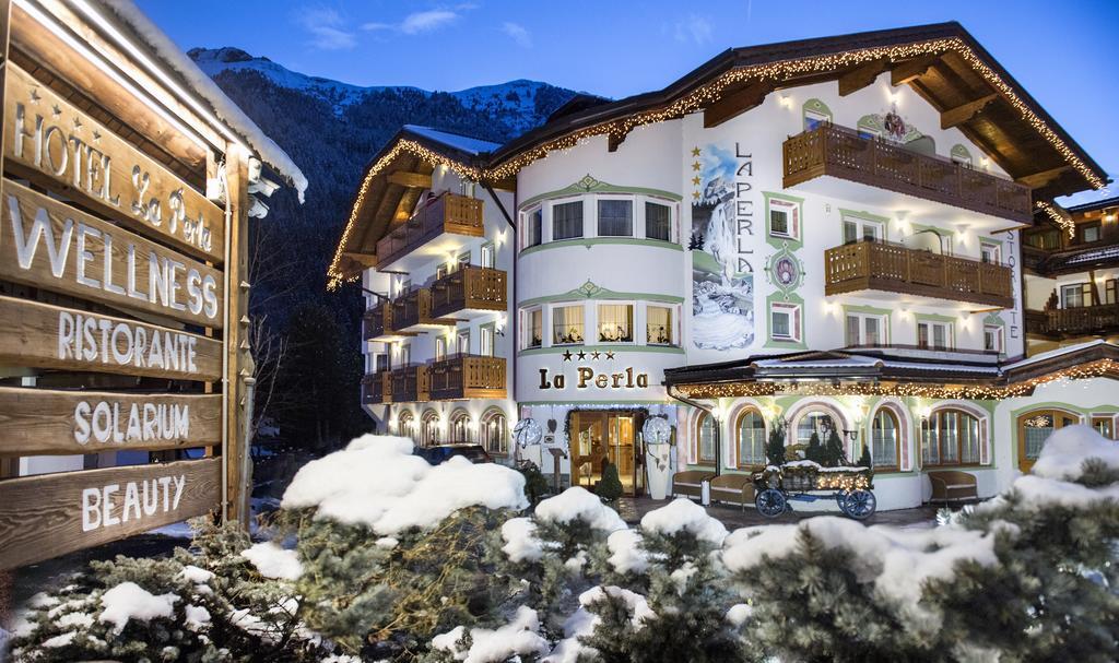 Hotel La Perla Canazei Exterior foto